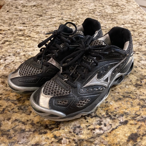 Mizuno Wave Tornado 6 XG VS-1 Black Volleyball Court Shoes, Size 9.5 - Picture 6 of 12